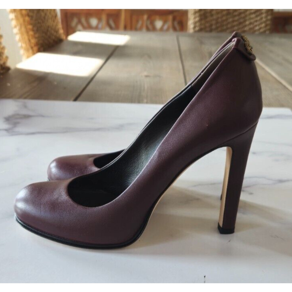 Gucci Plum Leather High Heel Pumps